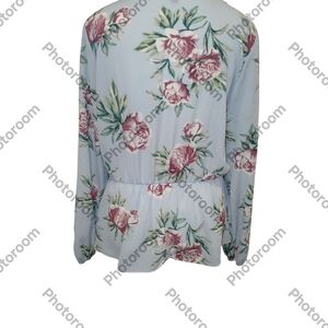 Chic Floral Women's Blouse in Soft Blue and Pink